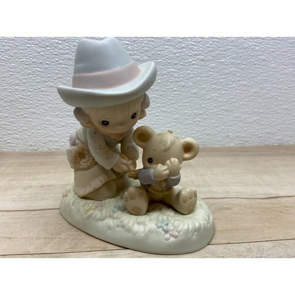 Enesco Other - Vtg 1994 Enesco Precious Moments I Can`t Bear To Let You Go Porcelain Figurine